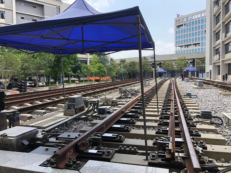 鐵路道岔的平縱面特征強(qiáng)嗎？